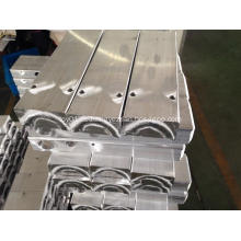 Aluminium U-Profil extrudierter Behälter für Wärmetauscher